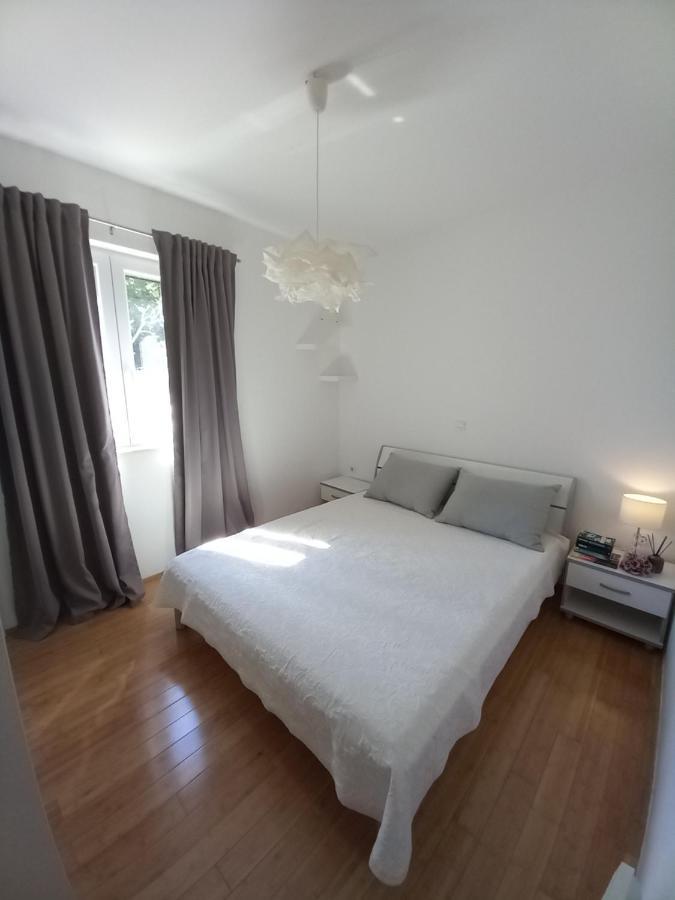 House Pierro Apartment Orasac Ngoại thất bức ảnh